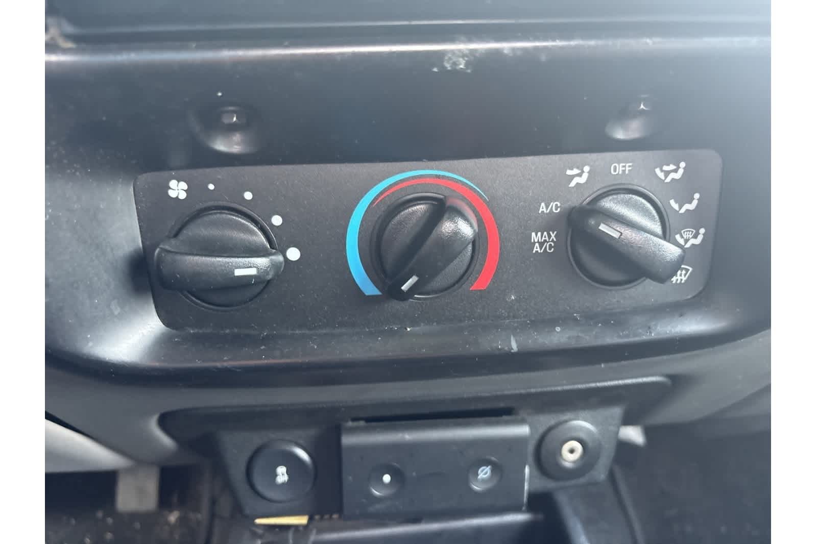 Thumbnail: 2010 Ford Ranger - 15