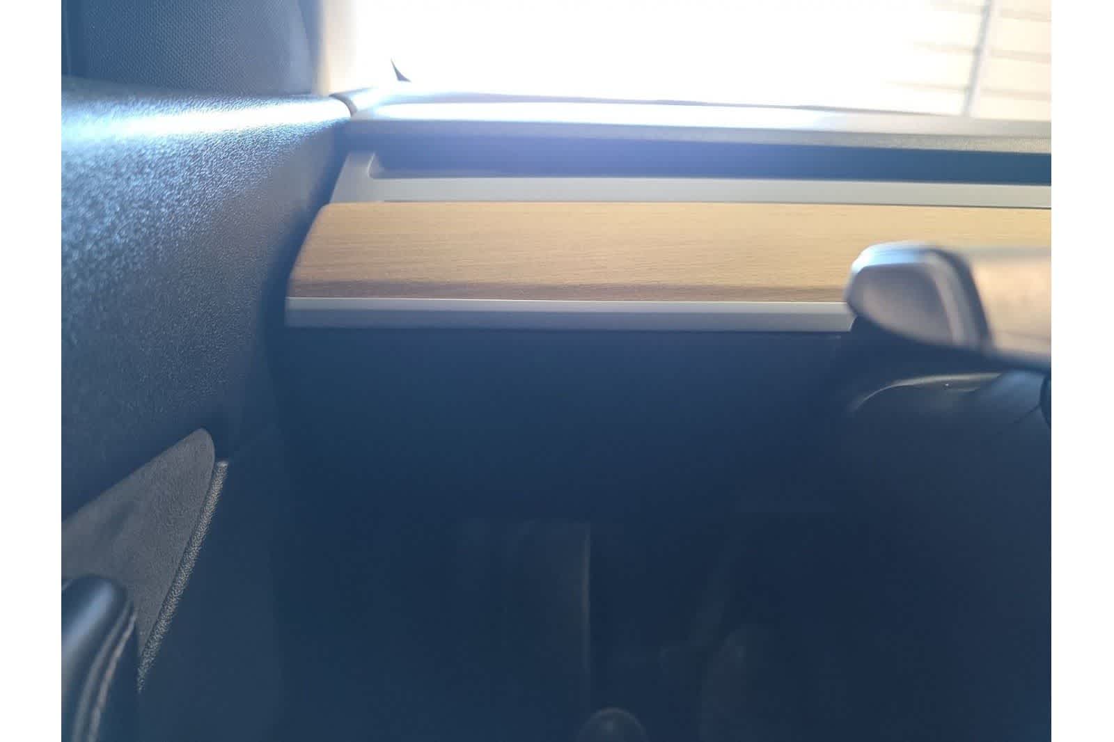 Thumbnail: 2021 Tesla Model Y - 31