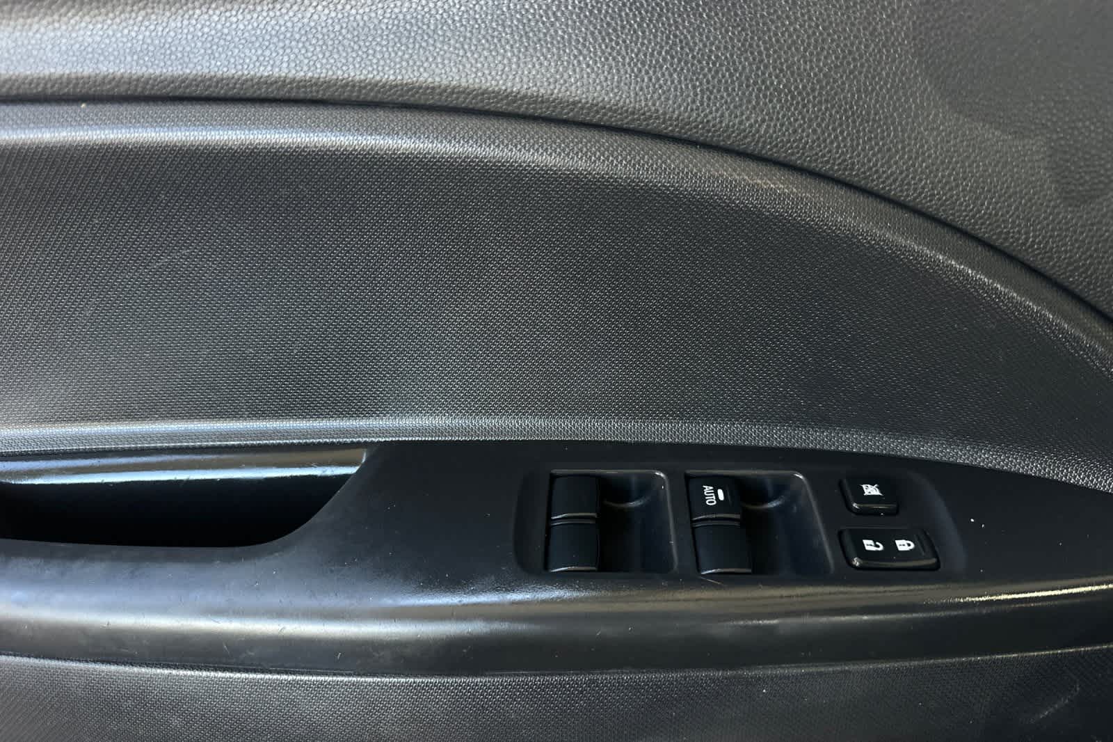 Thumbnail: 2021 Mitsubishi Mirage - 15