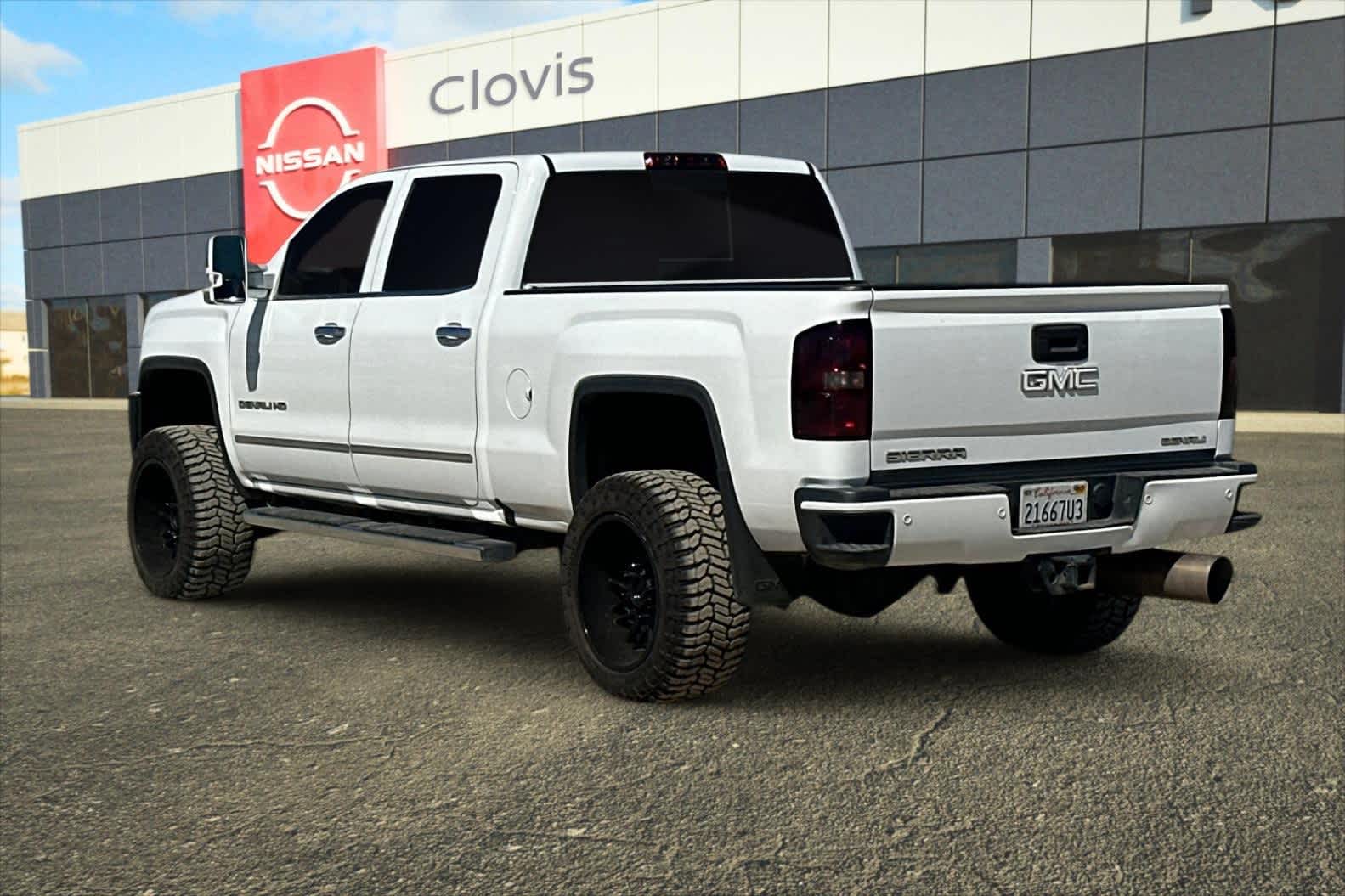 Thumbnail: 2019 GMC Sierra 3500 - 7