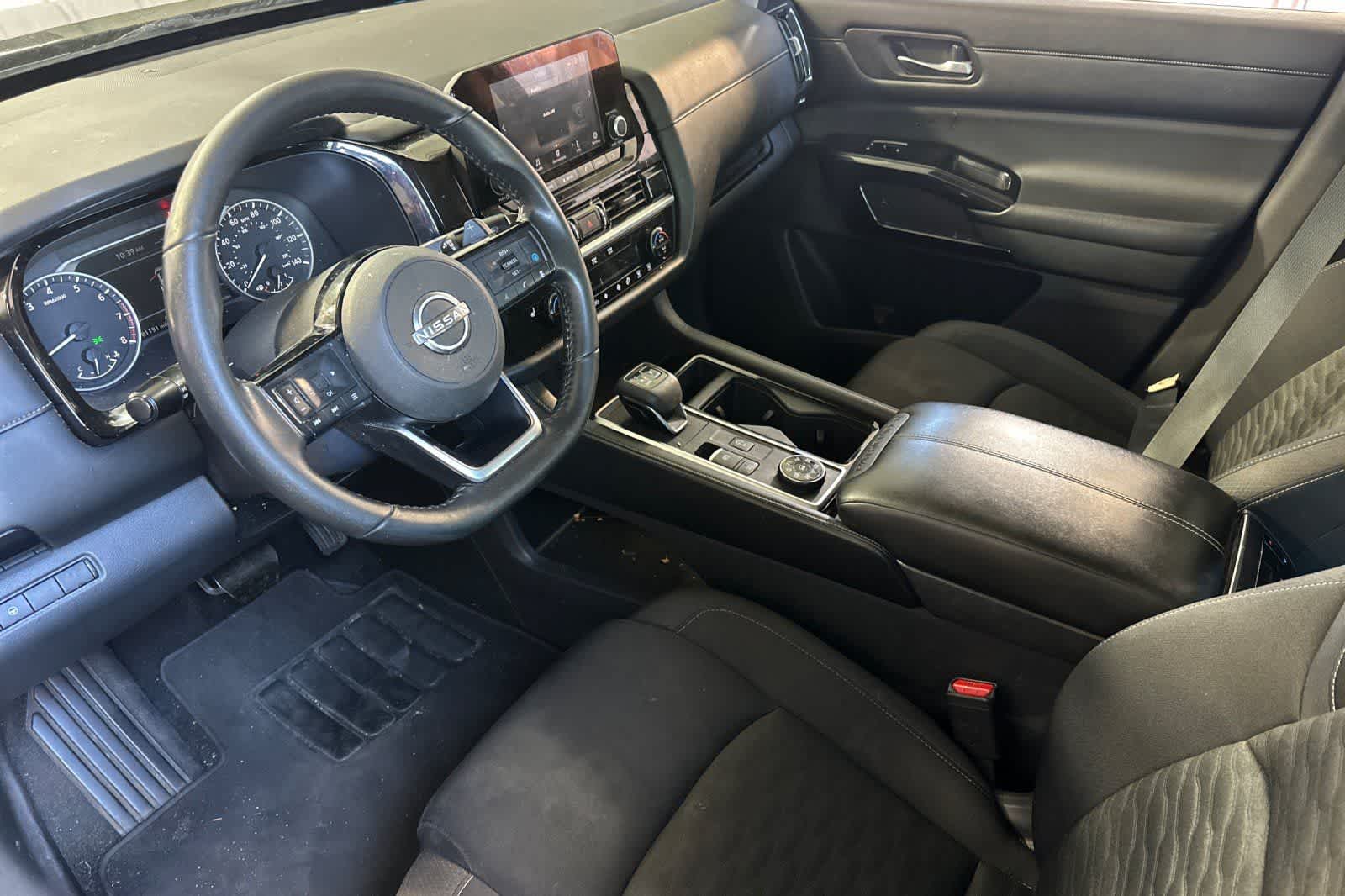 Thumbnail: 2022 Nissan Pathfinder - 13