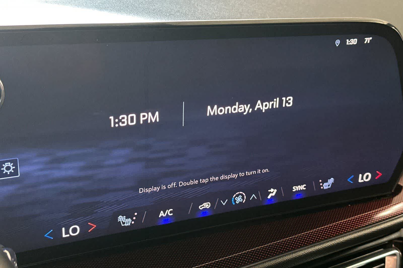 Thumbnail: 2025 Chevrolet Traverse - 23