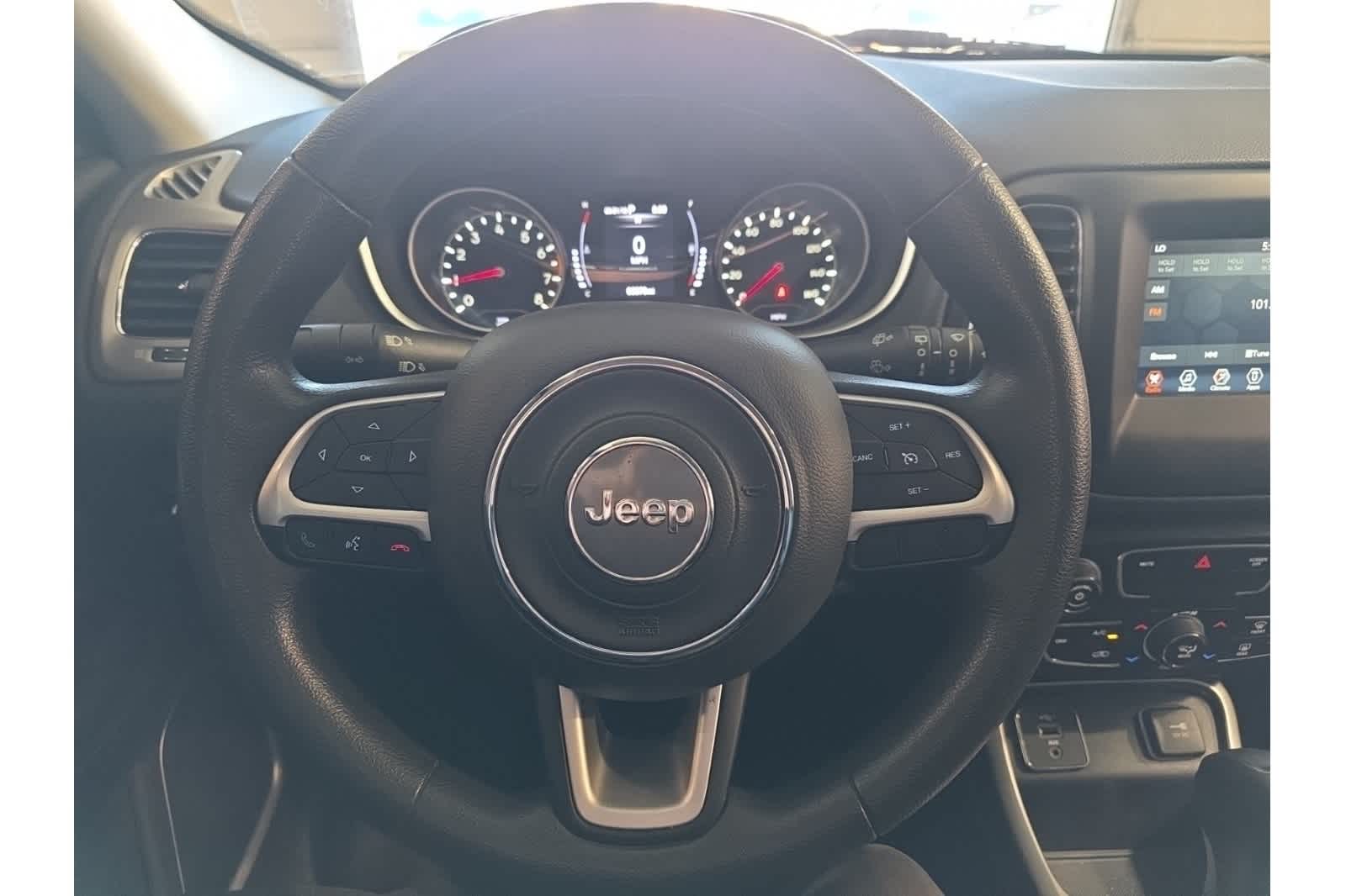 Thumbnail: 2021 Jeep Compass - 27