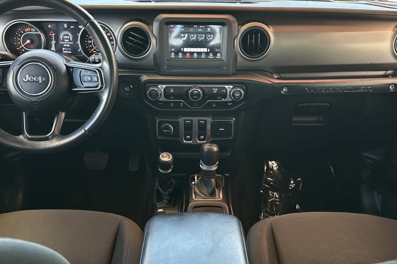 Thumbnail: 2018 Jeep Wrangler - 3