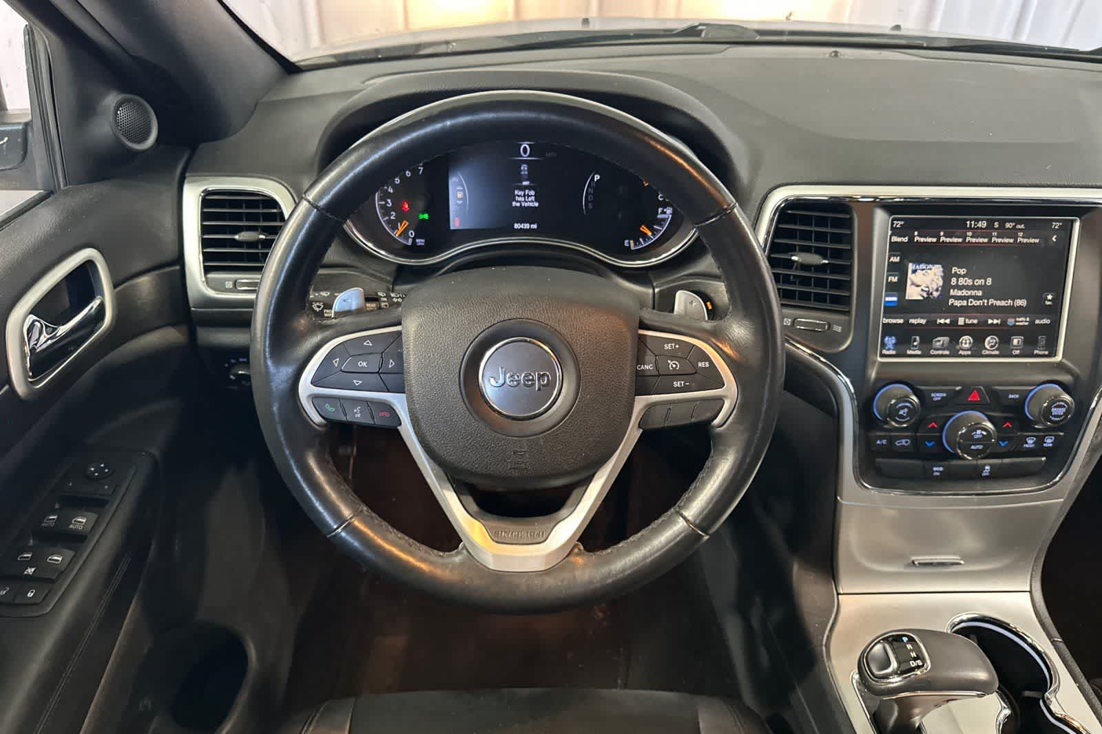 Thumbnail: 2015 Jeep Grand Cherokee - 16