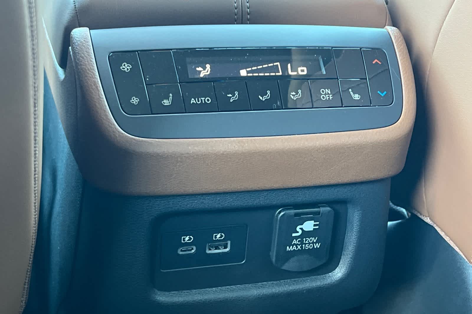 Thumbnail: 2025 Nissan Pathfinder - 14