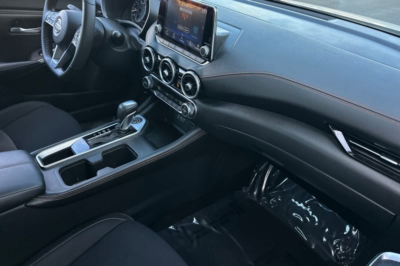 Thumbnail: 2022 Nissan Sentra - 17