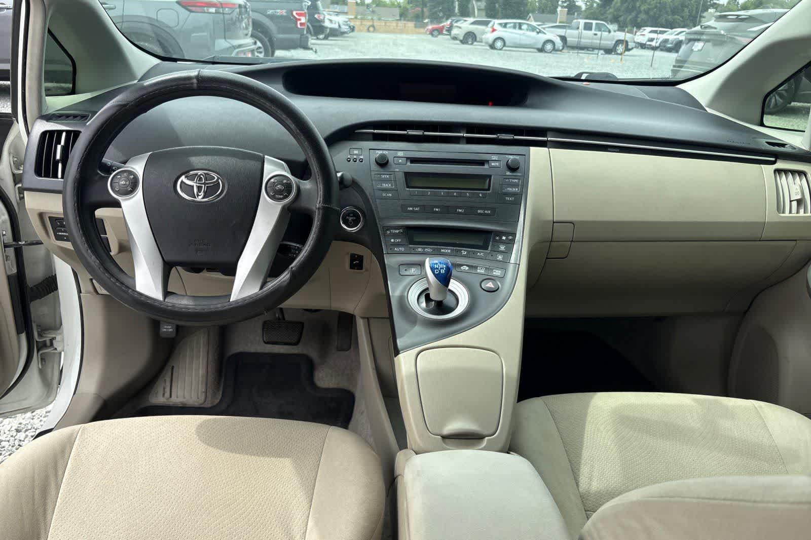Thumbnail: 2010 Toyota Prius - 4