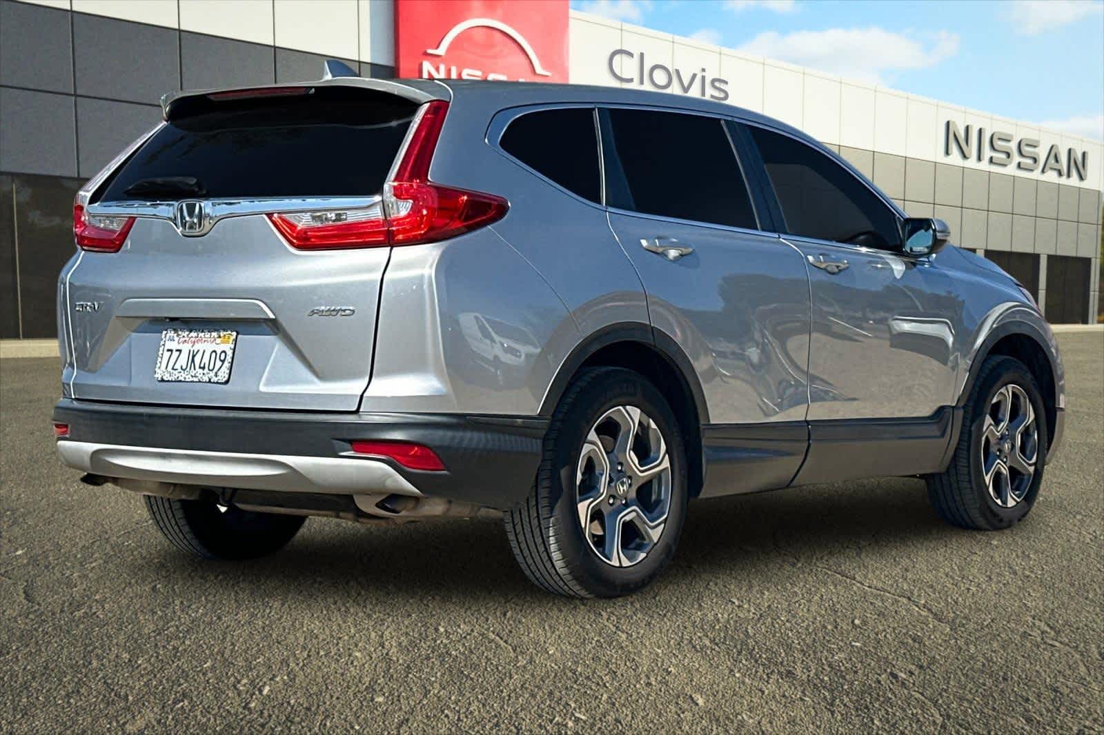 Thumbnail: 2017 Honda CR-V - 3