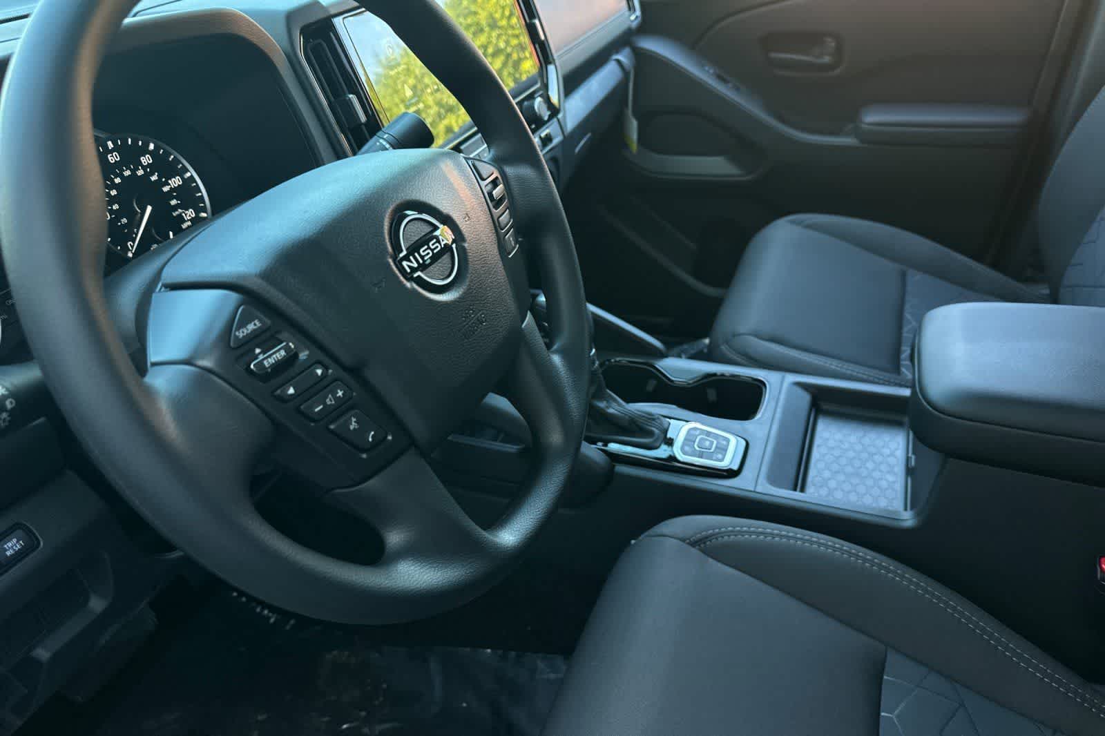 Thumbnail: 2026 Nissan Frontier - 12