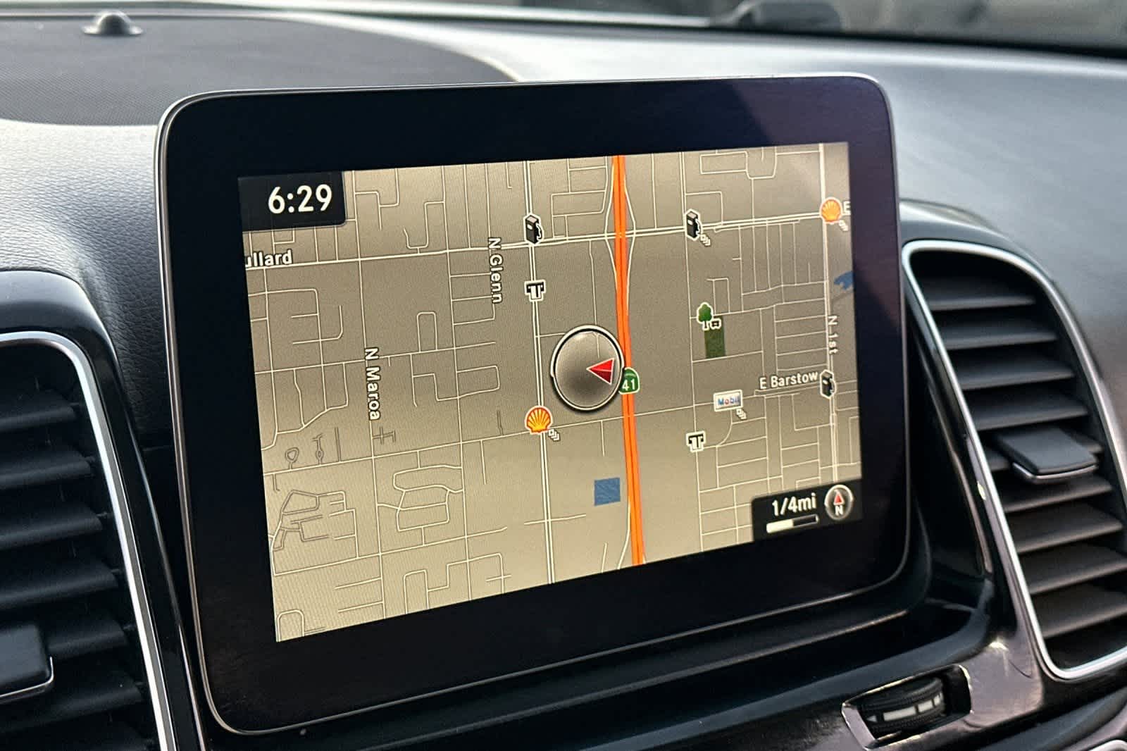 Thumbnail: 2017 Mercedes-Benz GLE - 20