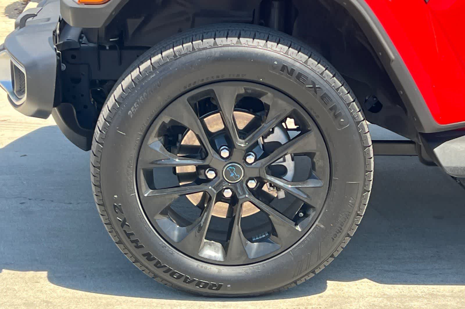 Thumbnail: 2025 Jeep Wrangler - 12