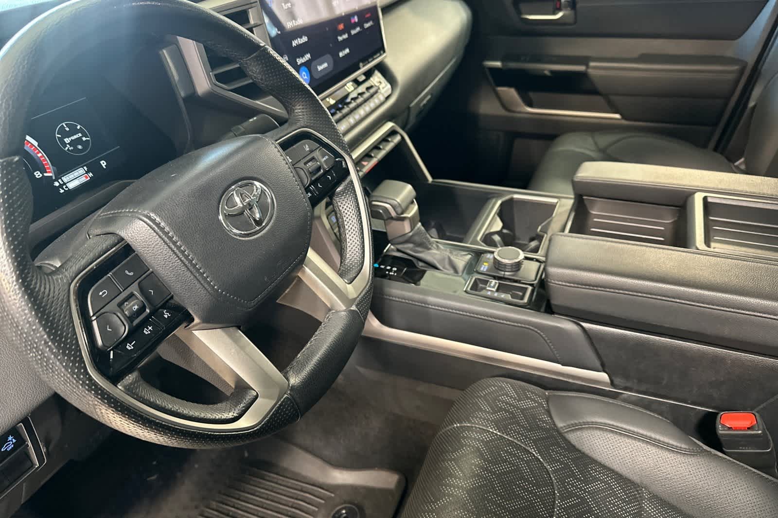 Thumbnail: 2024 Toyota Tundra - 14