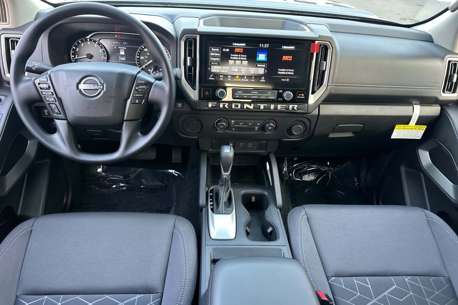Thumbnail: 2025 Nissan Frontier - 3