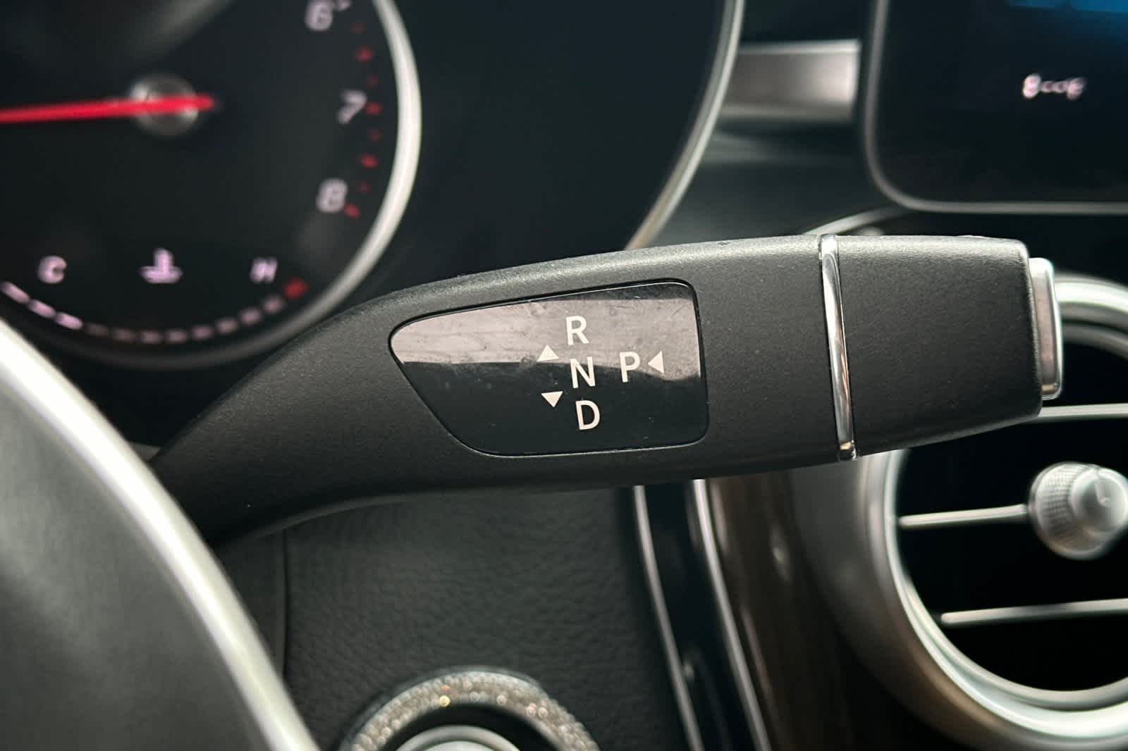 Thumbnail: 2020 Mercedes-Benz GLC - 27