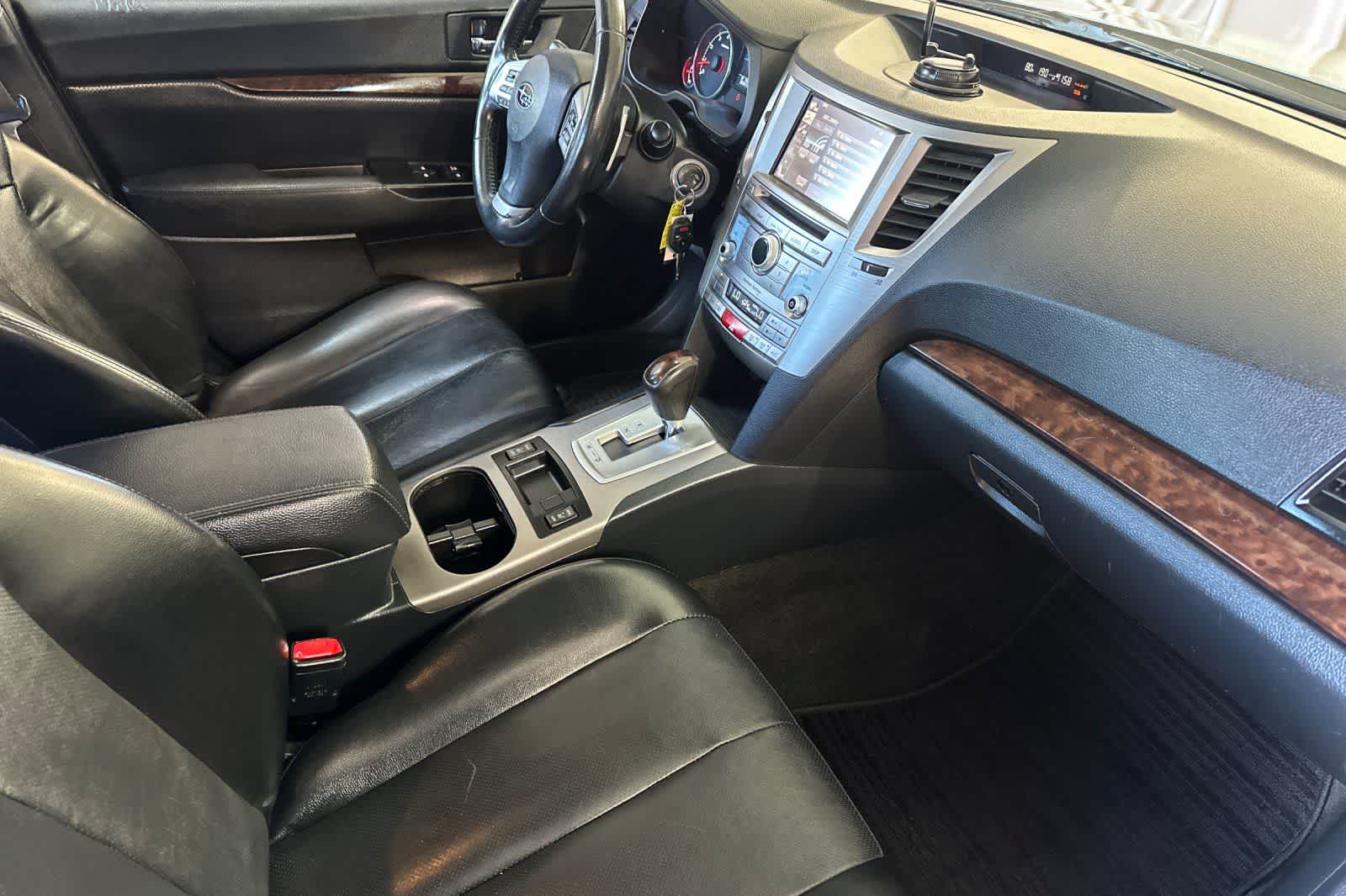 Thumbnail: 2014 Subaru Legacy - 16