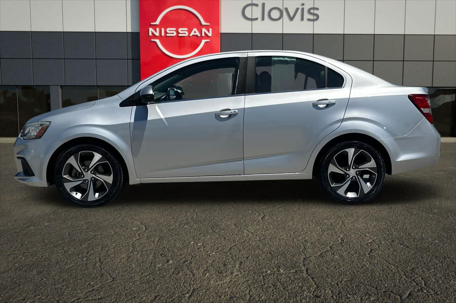 Thumbnail: 2017 Chevrolet Sonic - 6