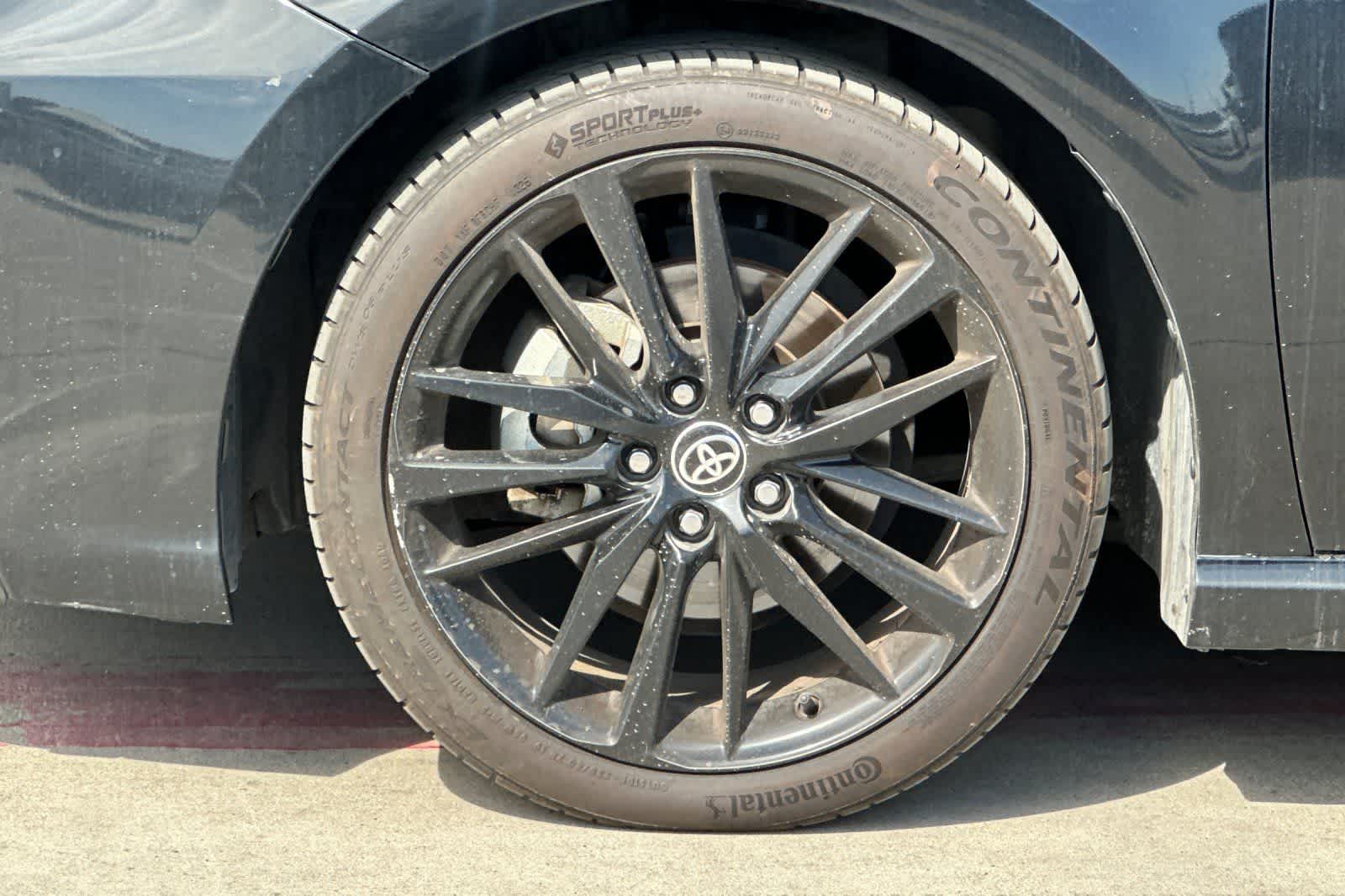 Thumbnail: 2024 Toyota Camry - 12