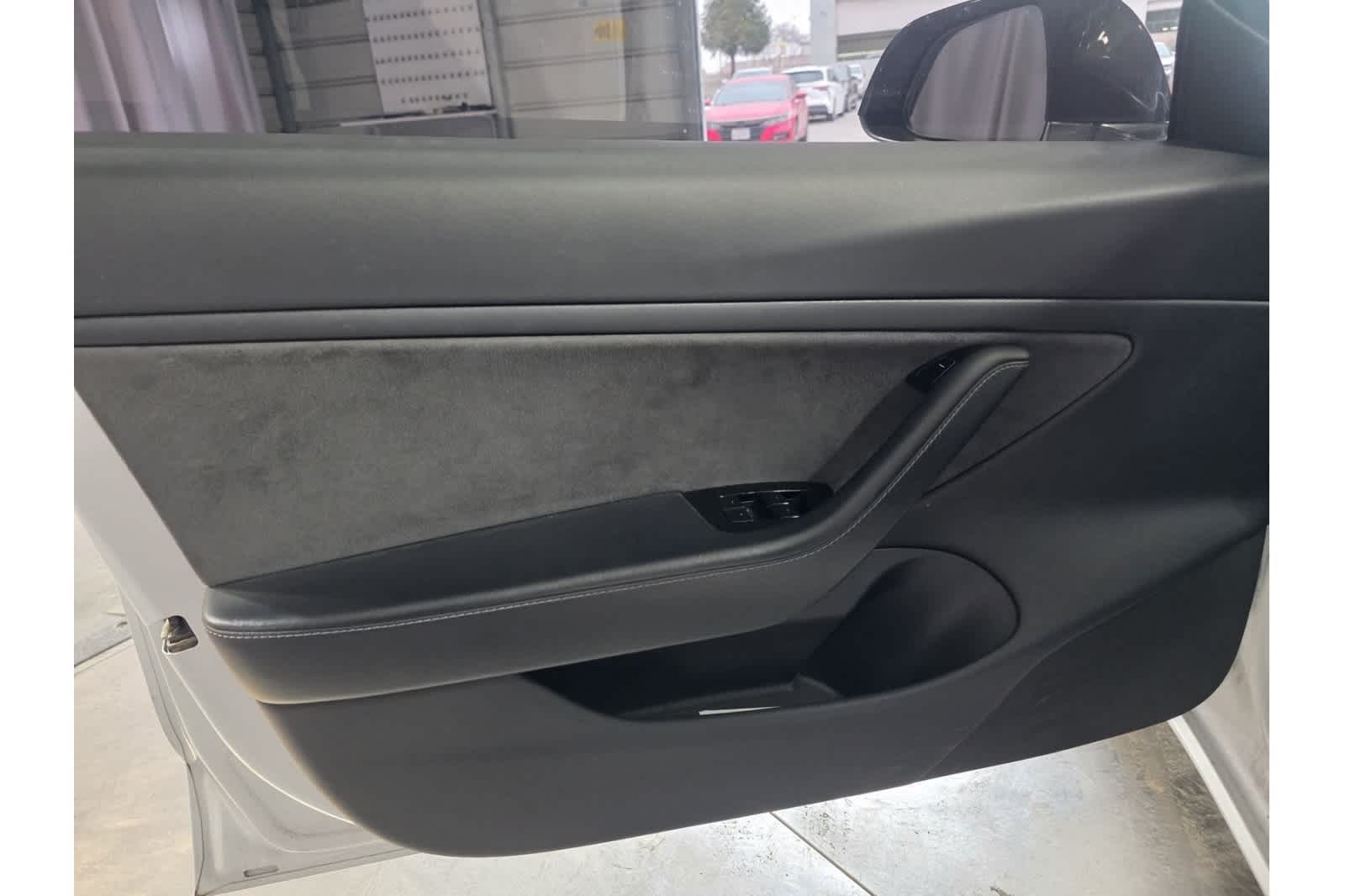 Thumbnail: 2020 Tesla Model 3 - 18