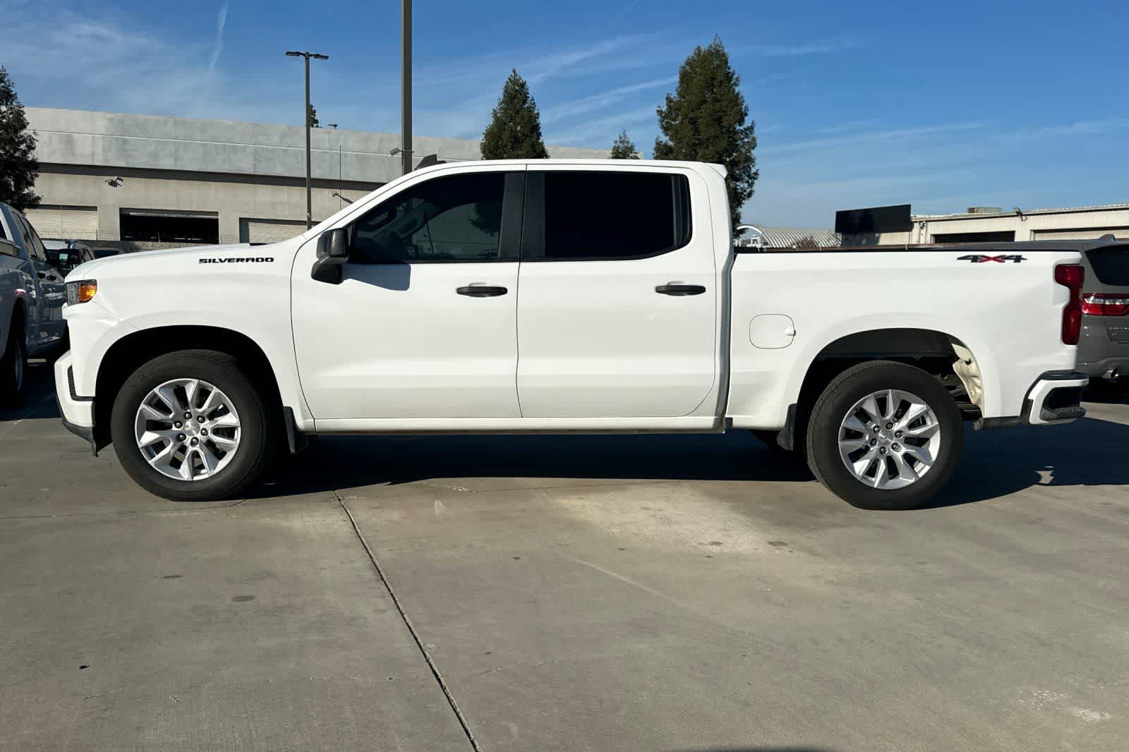 Thumbnail: 2021 Chevrolet Silverado 1500 - 6