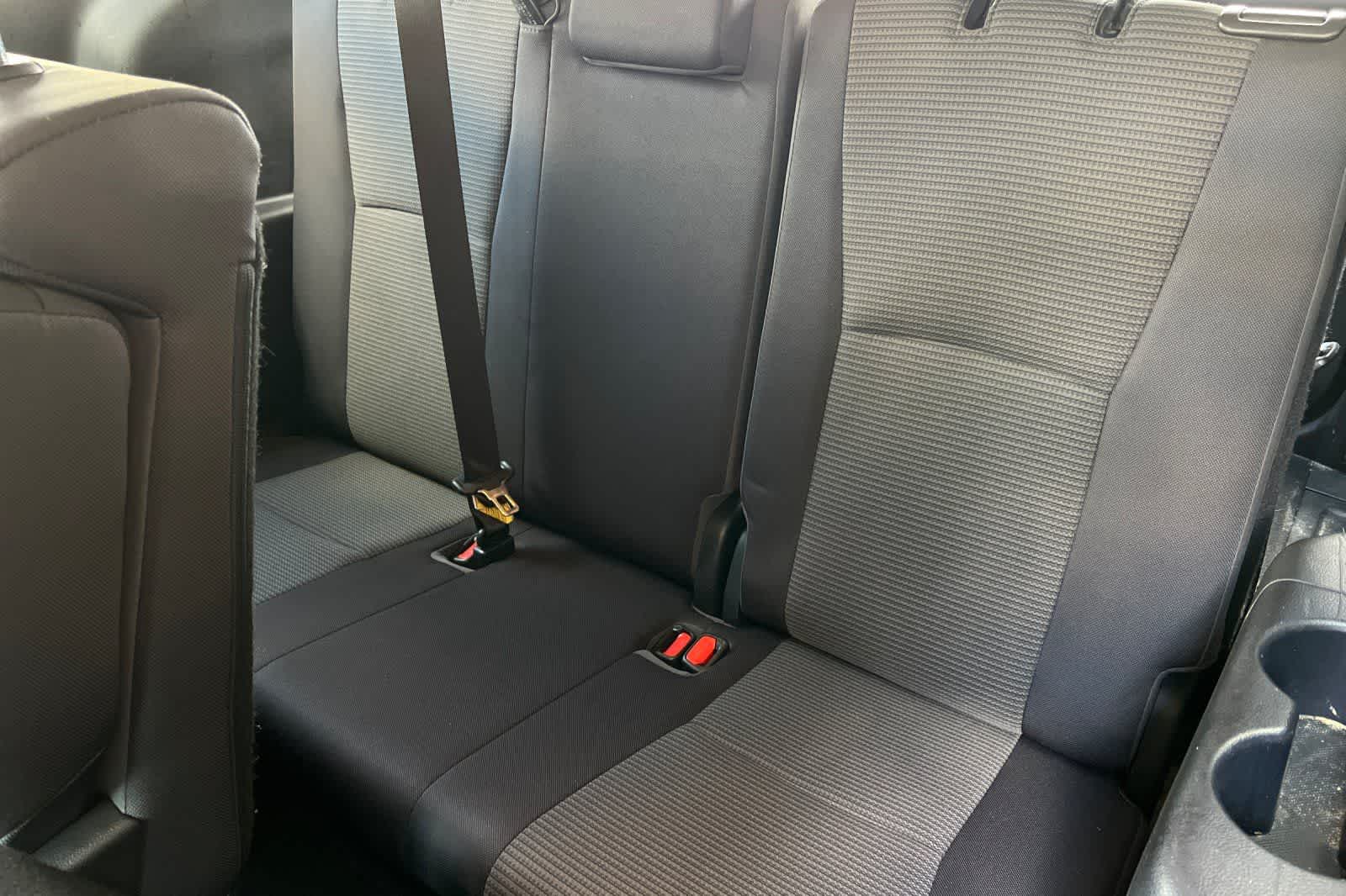 Thumbnail: 2023 Toyota Highlander - 16