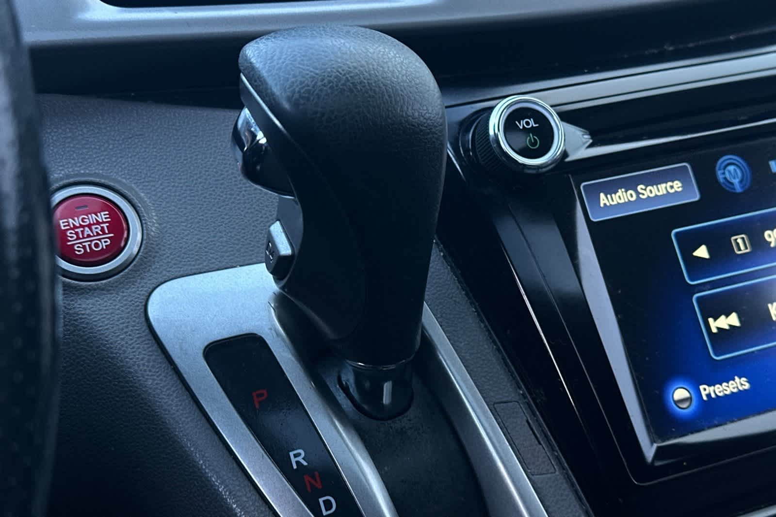 Thumbnail: 2015 Honda Odyssey - 27