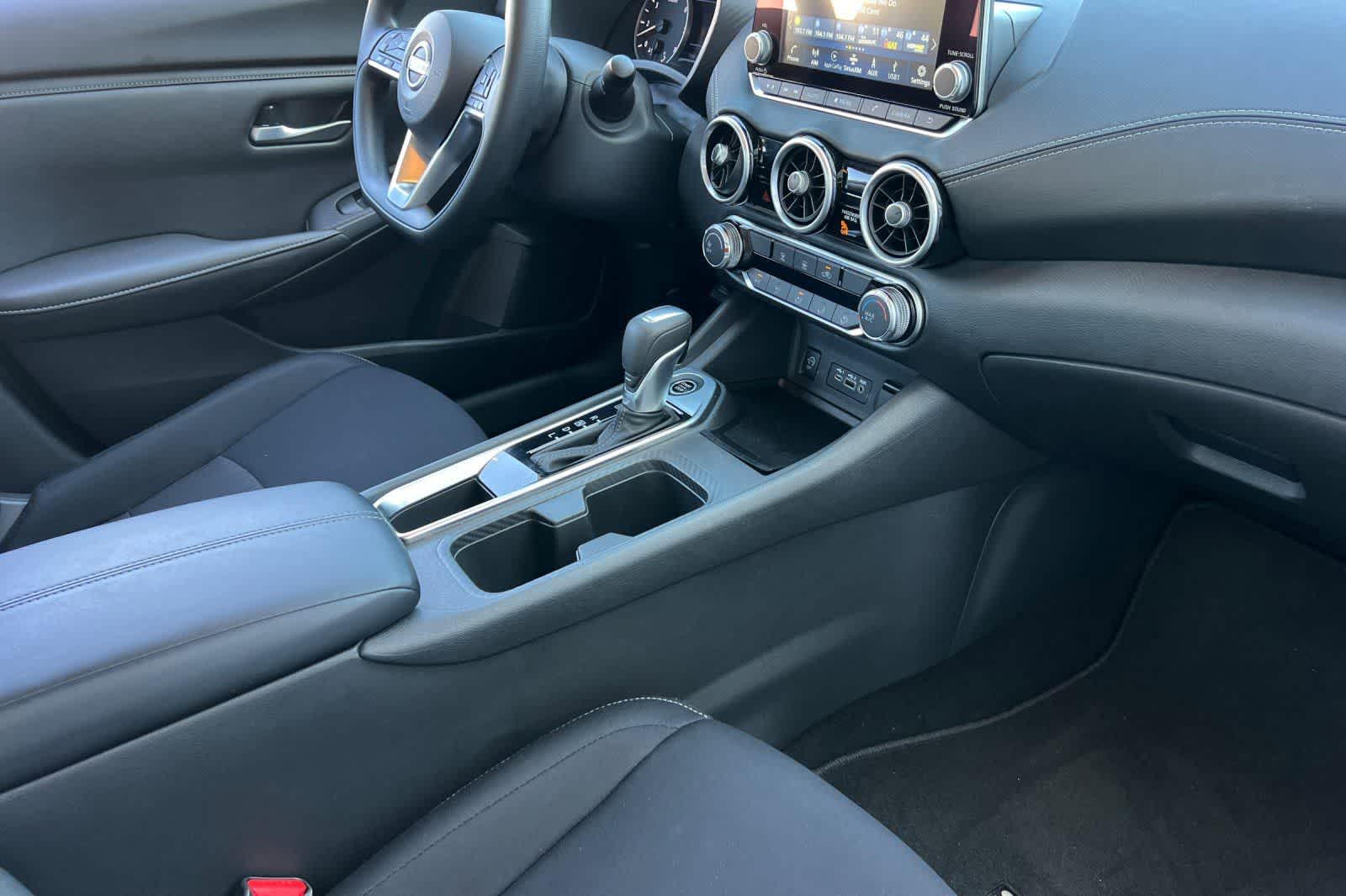Thumbnail: 2025 Nissan Sentra - 17