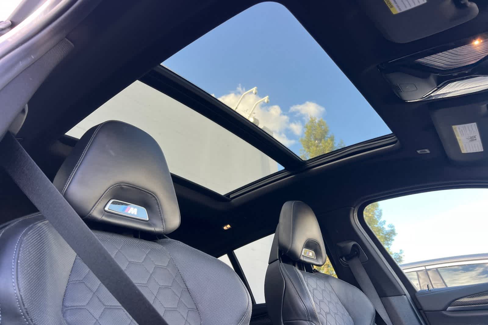 Thumbnail: 2021 BMW X4 - 17