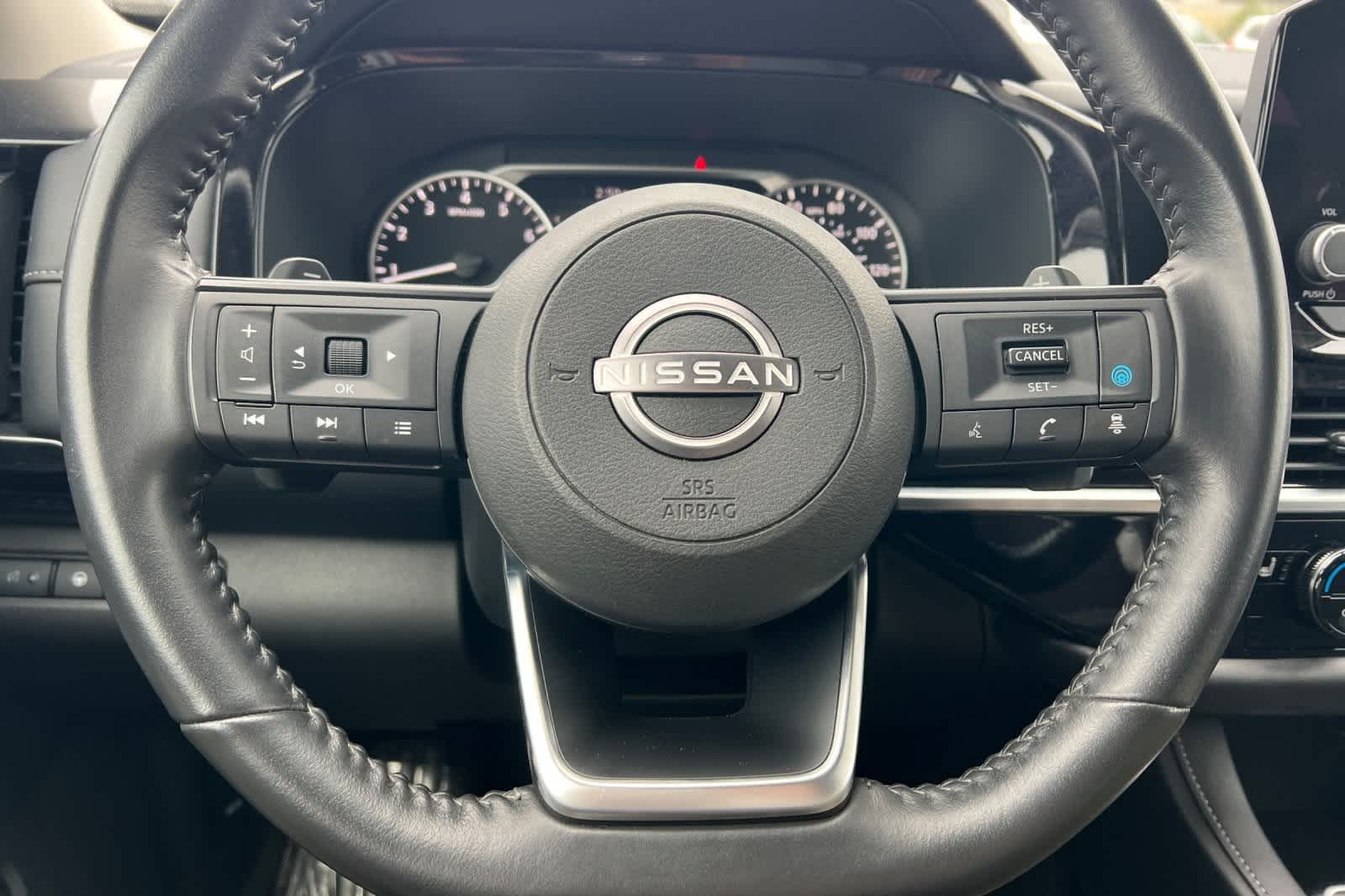 Thumbnail: 2024 Nissan Pathfinder - 30