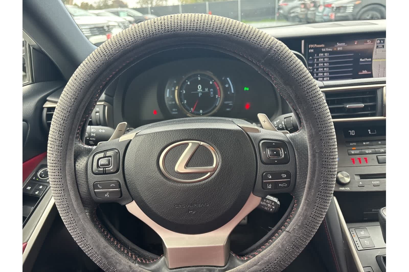 Thumbnail: 2019 Lexus IS - 23