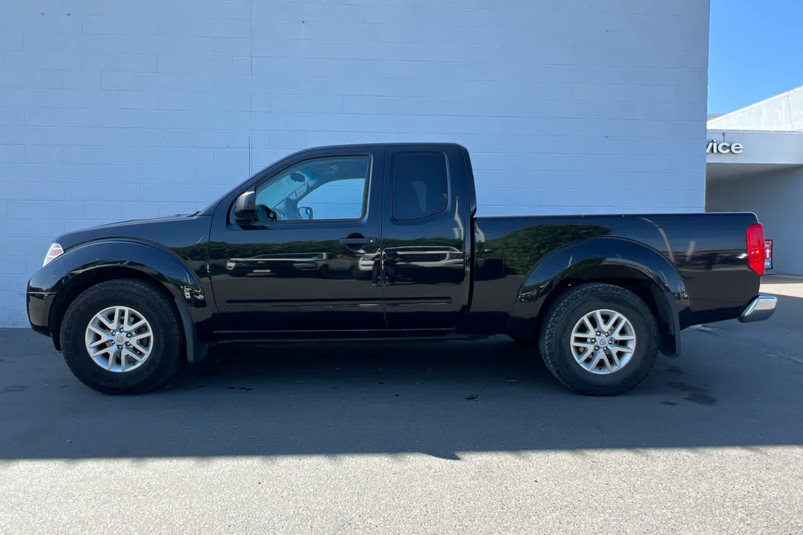 Thumbnail: 2017 Nissan Frontier - 6