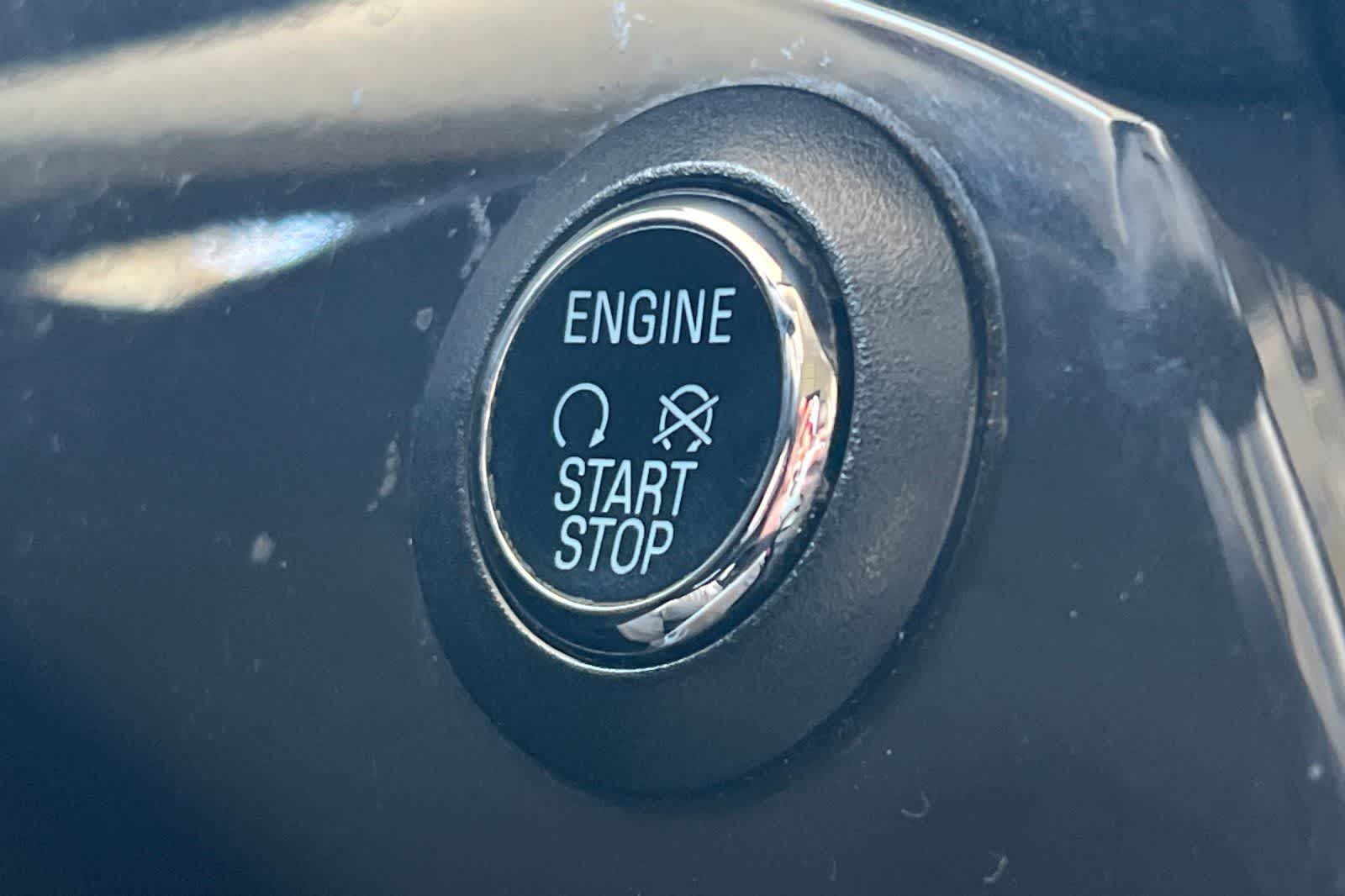 Thumbnail: 2014 Ford Escape - 25