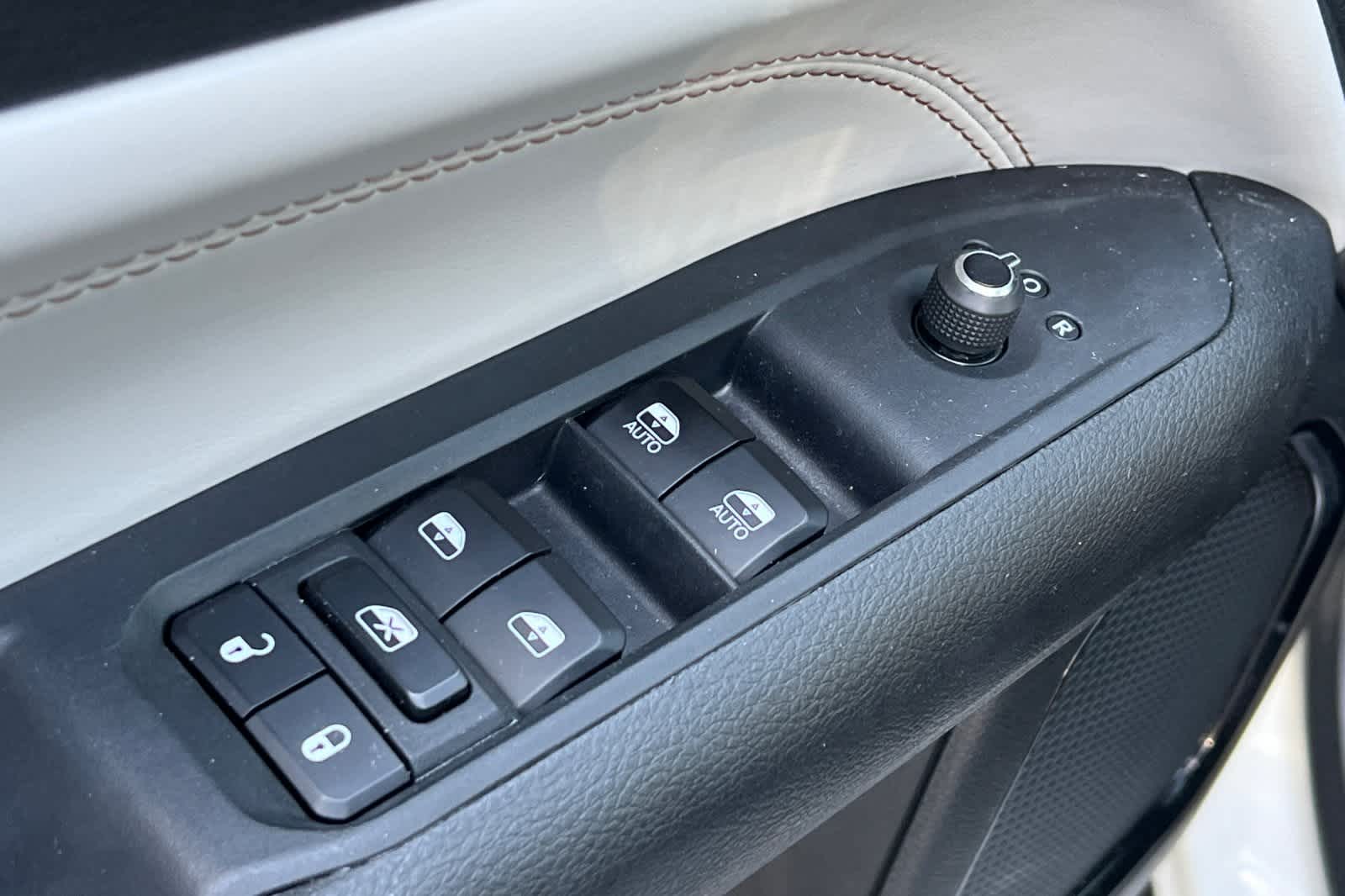 Thumbnail: 2025 Jeep Compass - 16