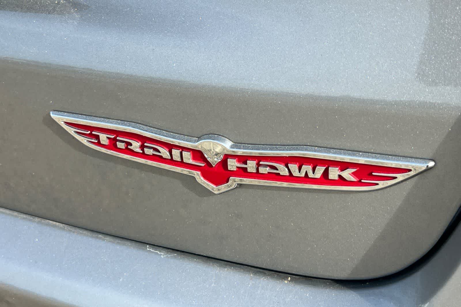 Thumbnail: 2020 Jeep Compass - 13