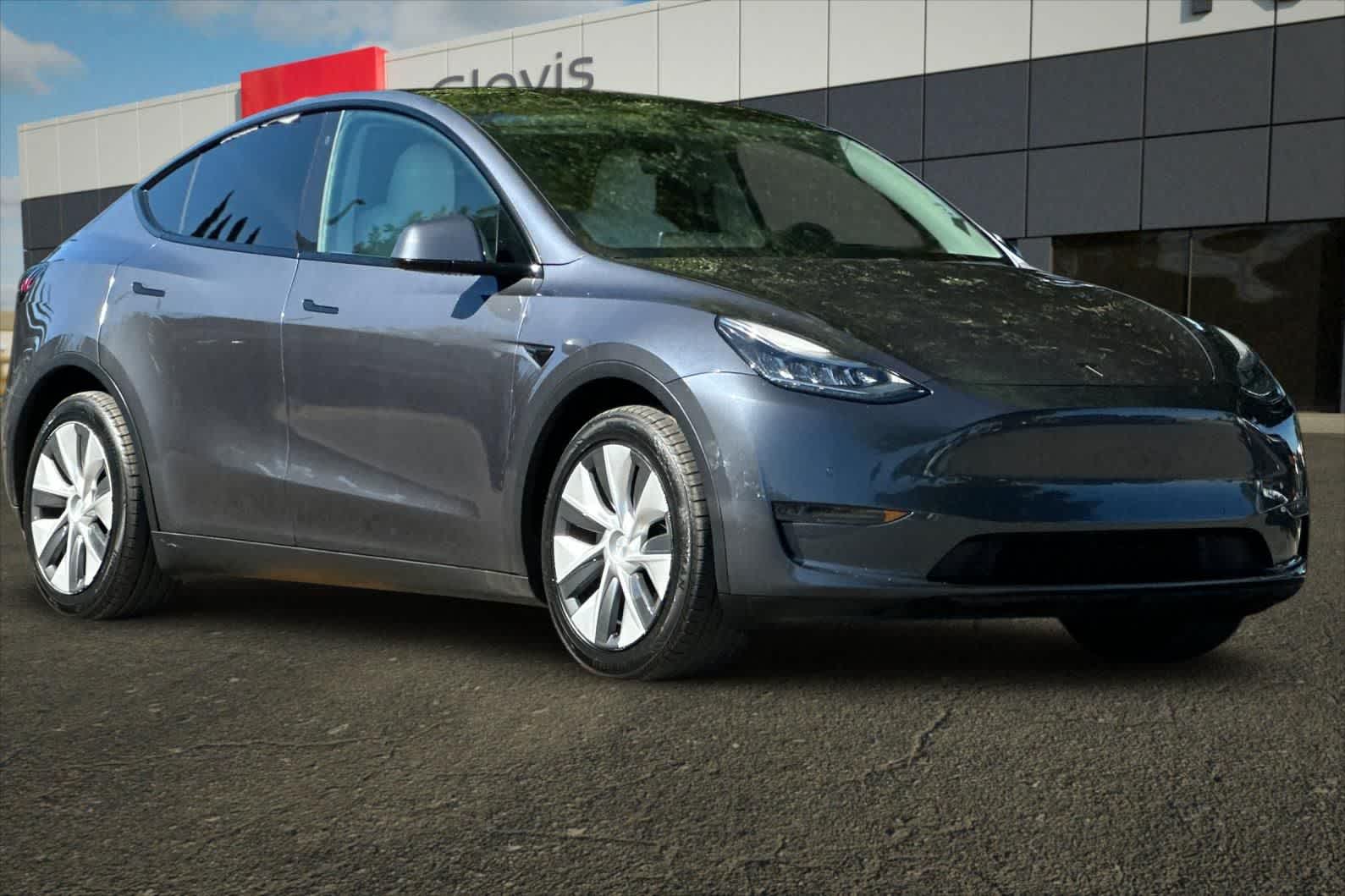 Thumbnail: 2020 Tesla Model Y - 10