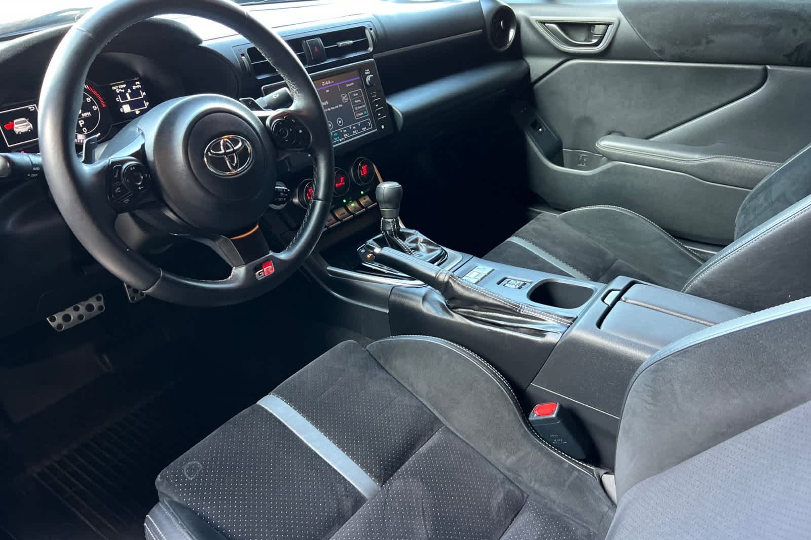 Thumbnail: 2022 Toyota GR86 - 12