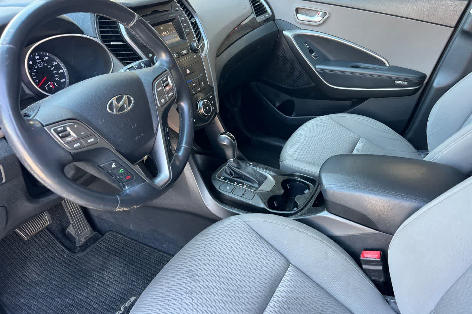 Thumbnail: 2014 Hyundai Santa Fe - 14