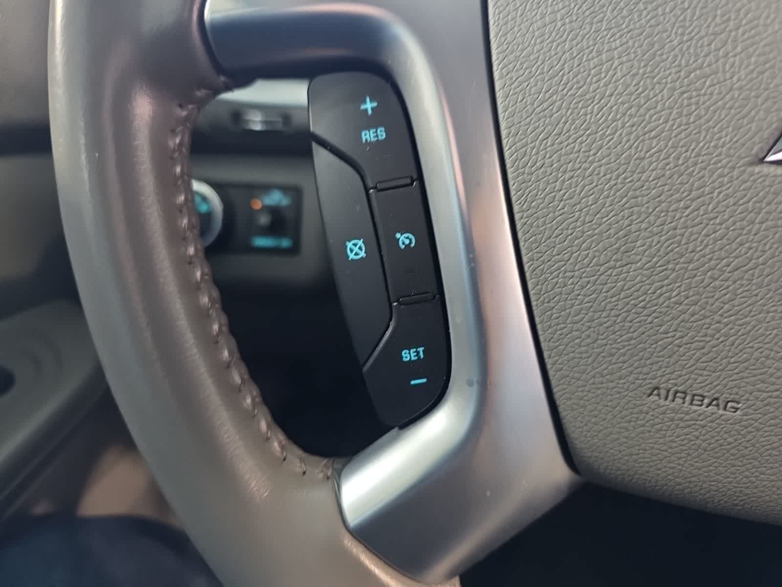 Thumbnail: 2016 Chevrolet Traverse - 25