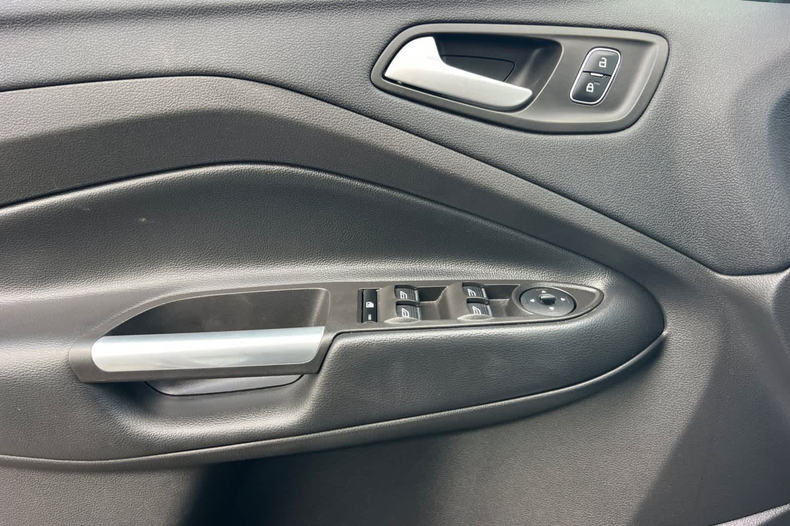 Thumbnail: 2019 Ford Escape - 13