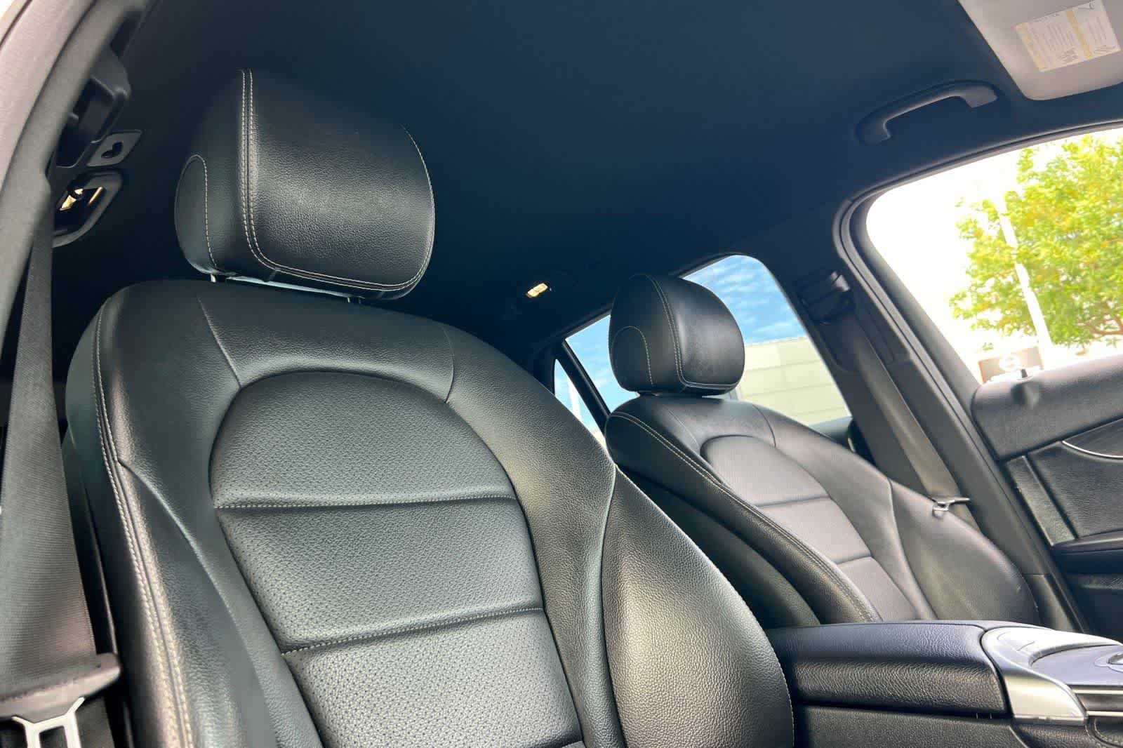 Thumbnail: 2018 Mercedes-Benz GLC - 20