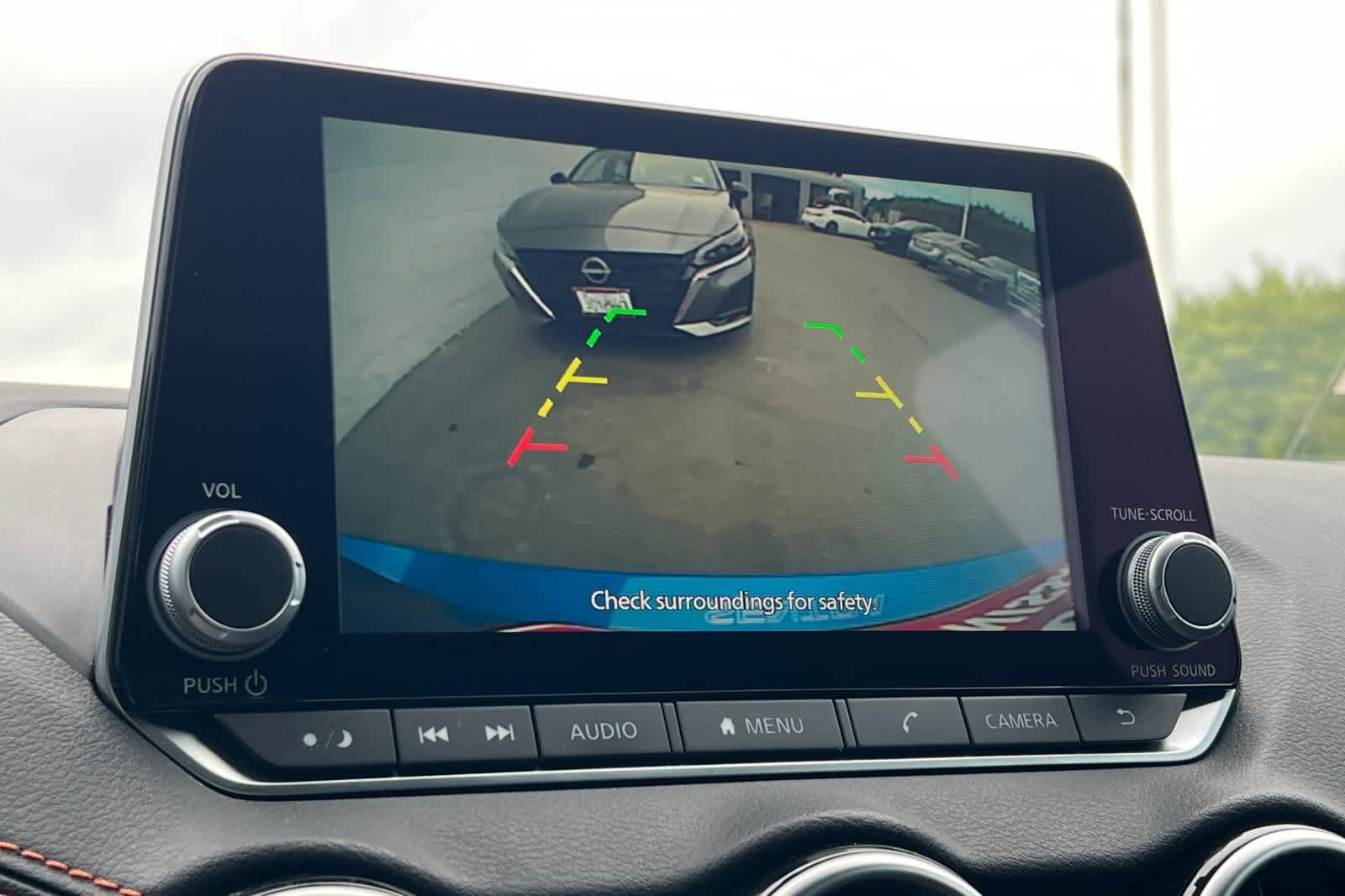 Thumbnail: 2023 Nissan Sentra - 20