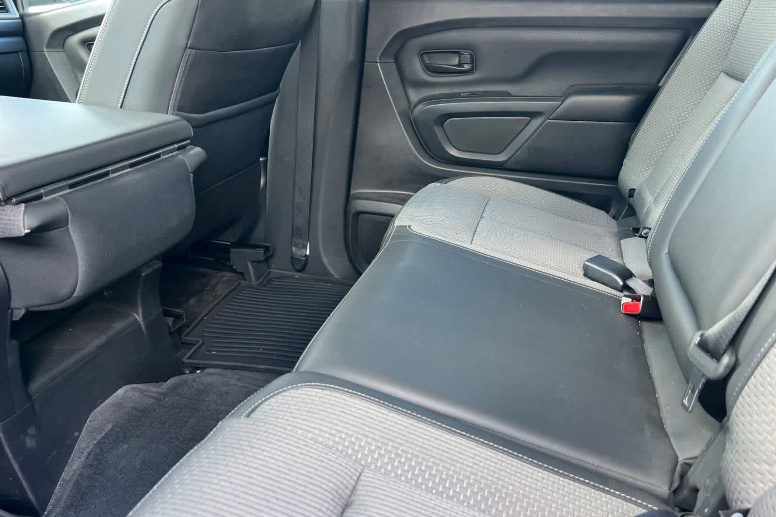 Thumbnail: 2021 Nissan Titan - 5