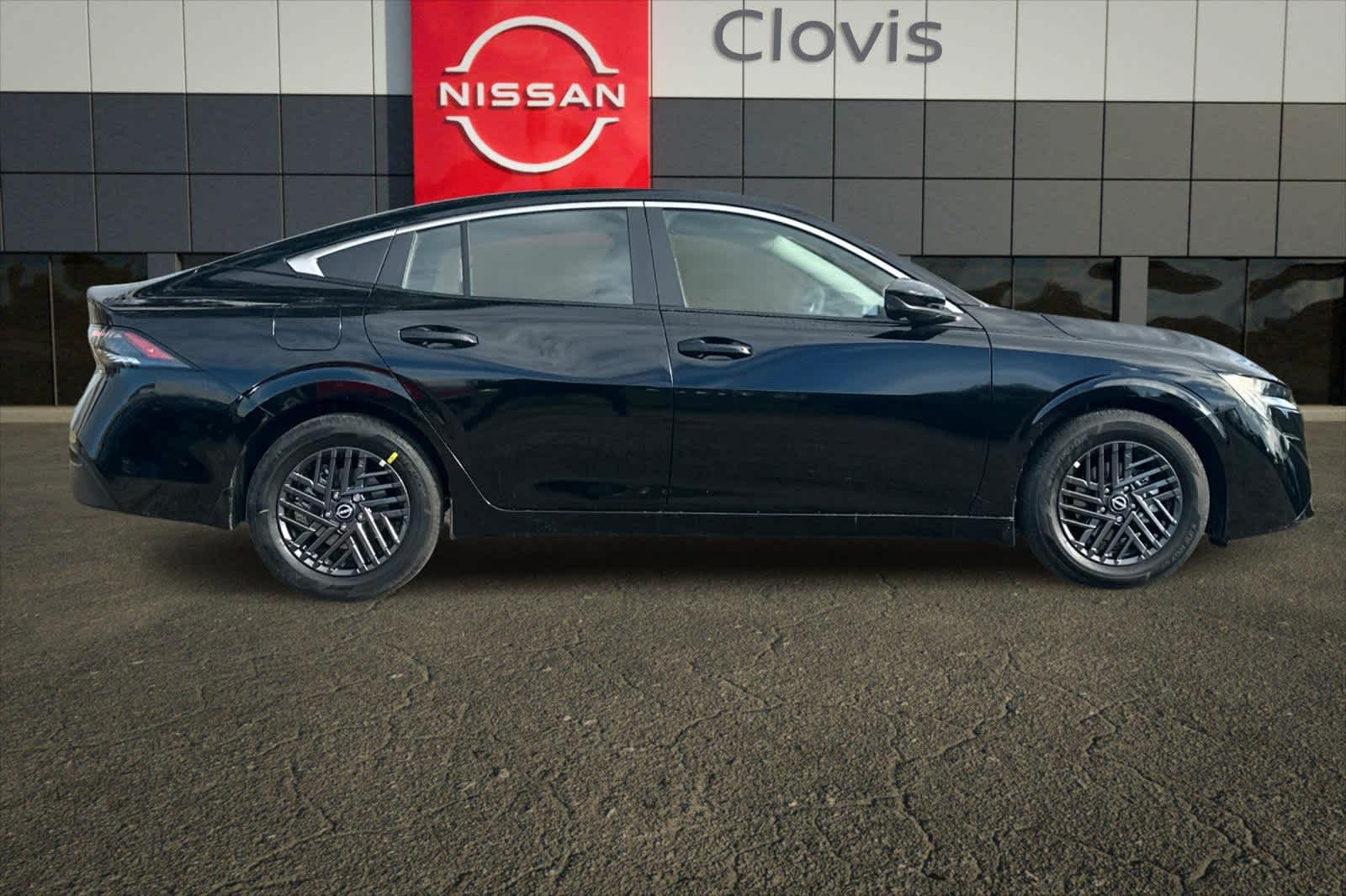 Thumbnail: 2026 Nissan Sentra - 9