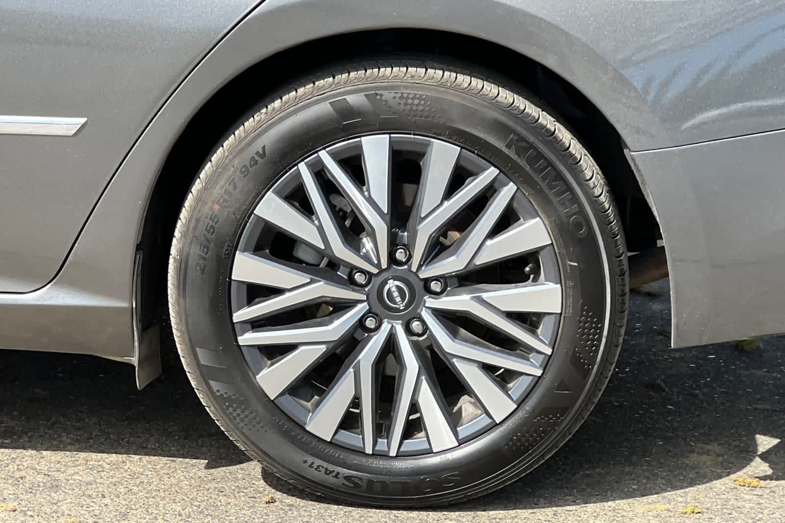 Thumbnail: 2025 Nissan Altima - 35