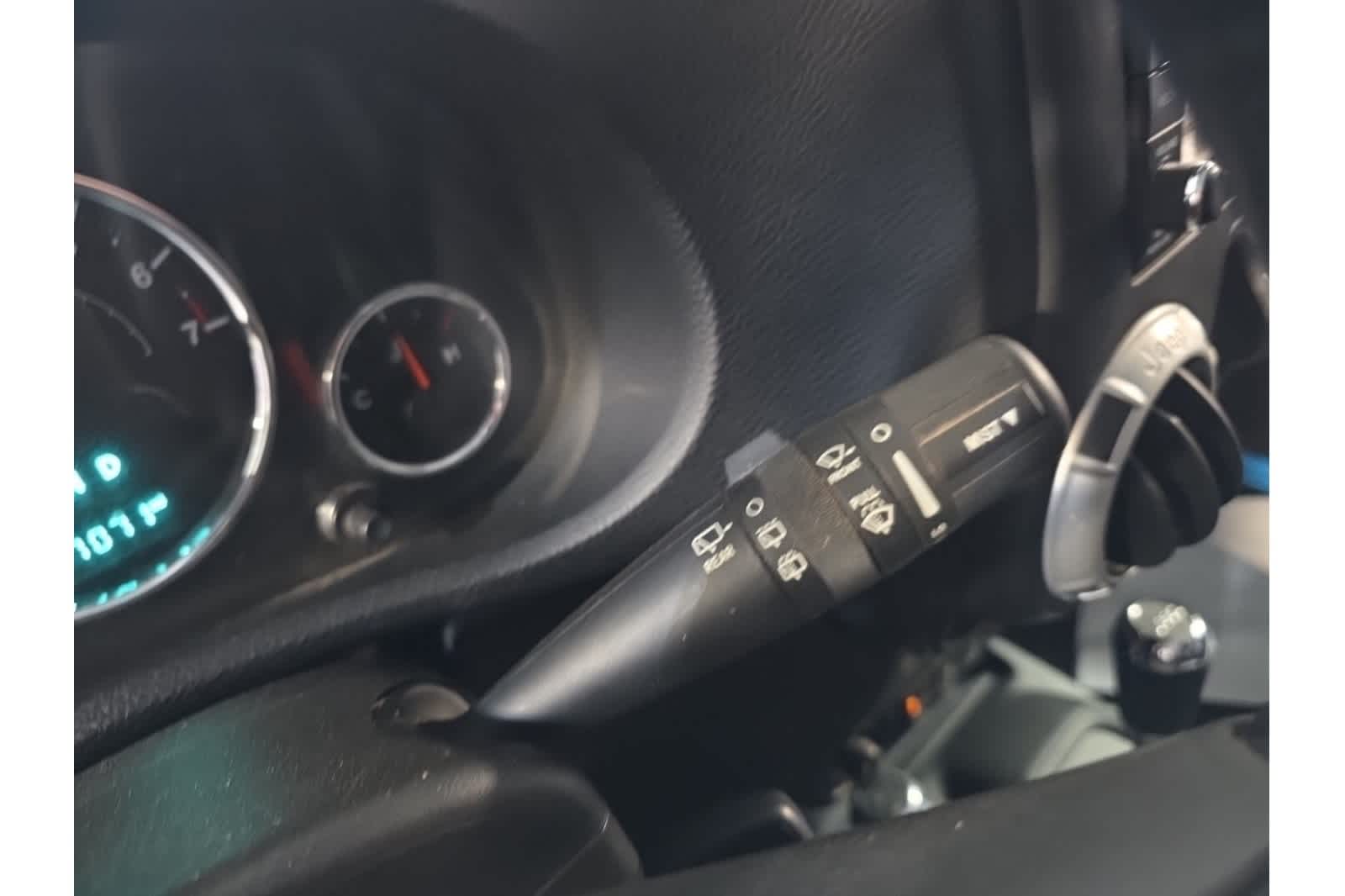 Thumbnail: 2017 Jeep Wrangler - 25