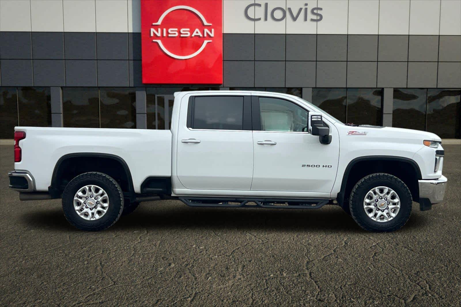 Thumbnail: 2022 Chevrolet Silverado 2500 - 9