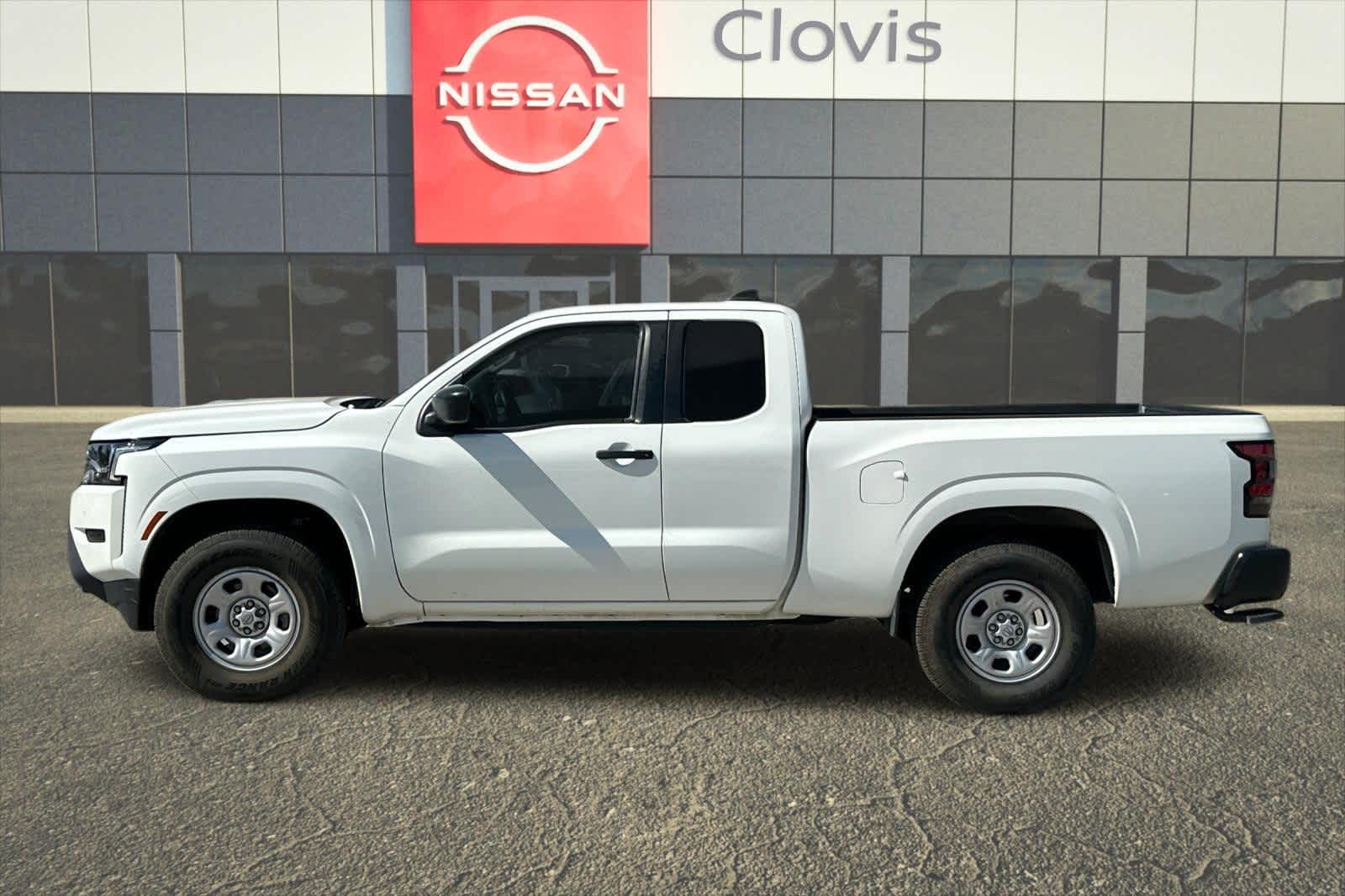 Thumbnail: 2023 Nissan Frontier - 6