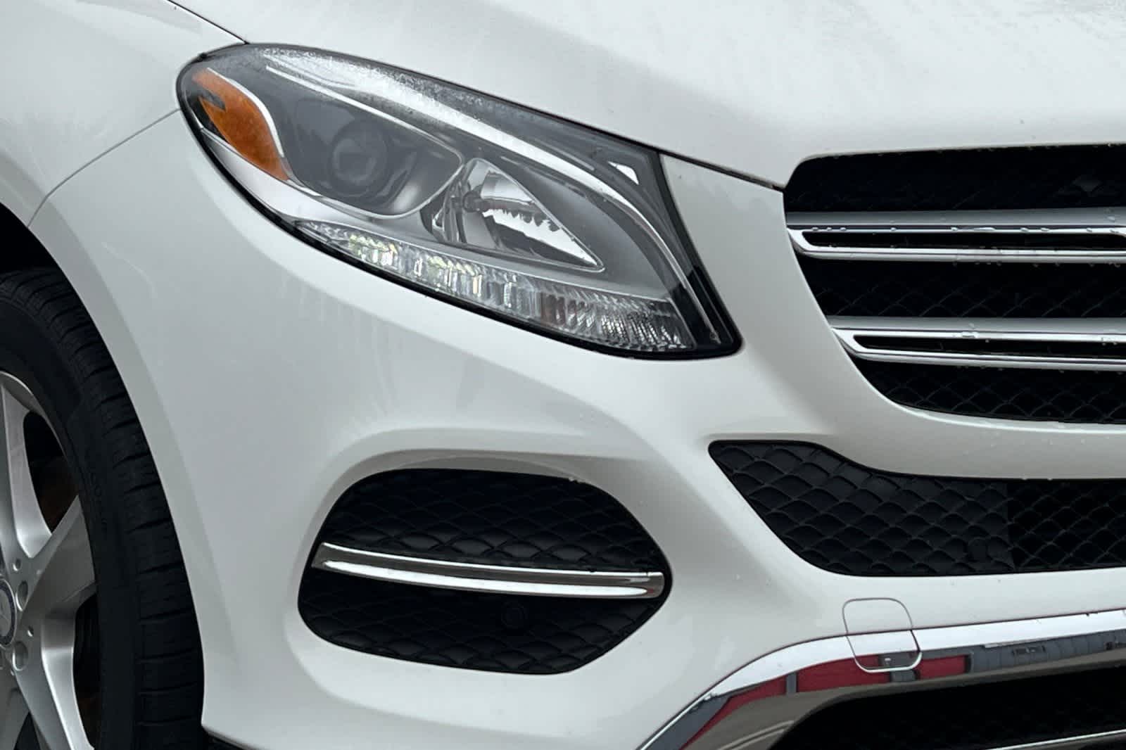 Thumbnail: 2017 Mercedes-Benz GLE - 36