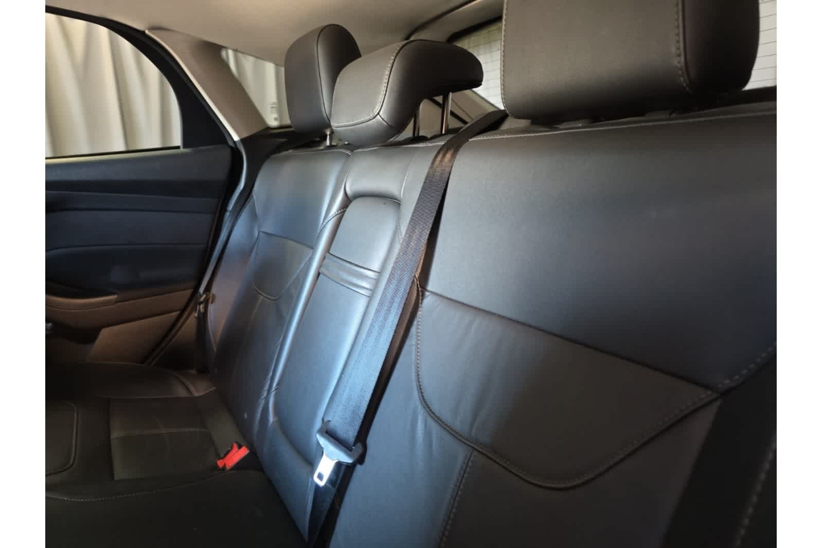 Thumbnail: 2015 Ford Focus - 15