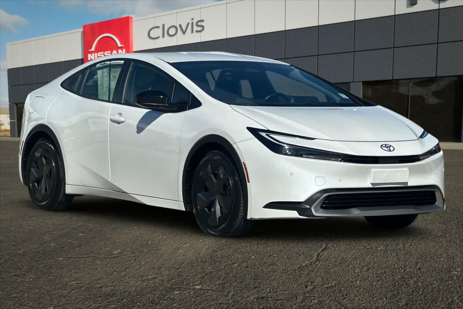 Thumbnail: 2024 Toyota Prius Prime - 10